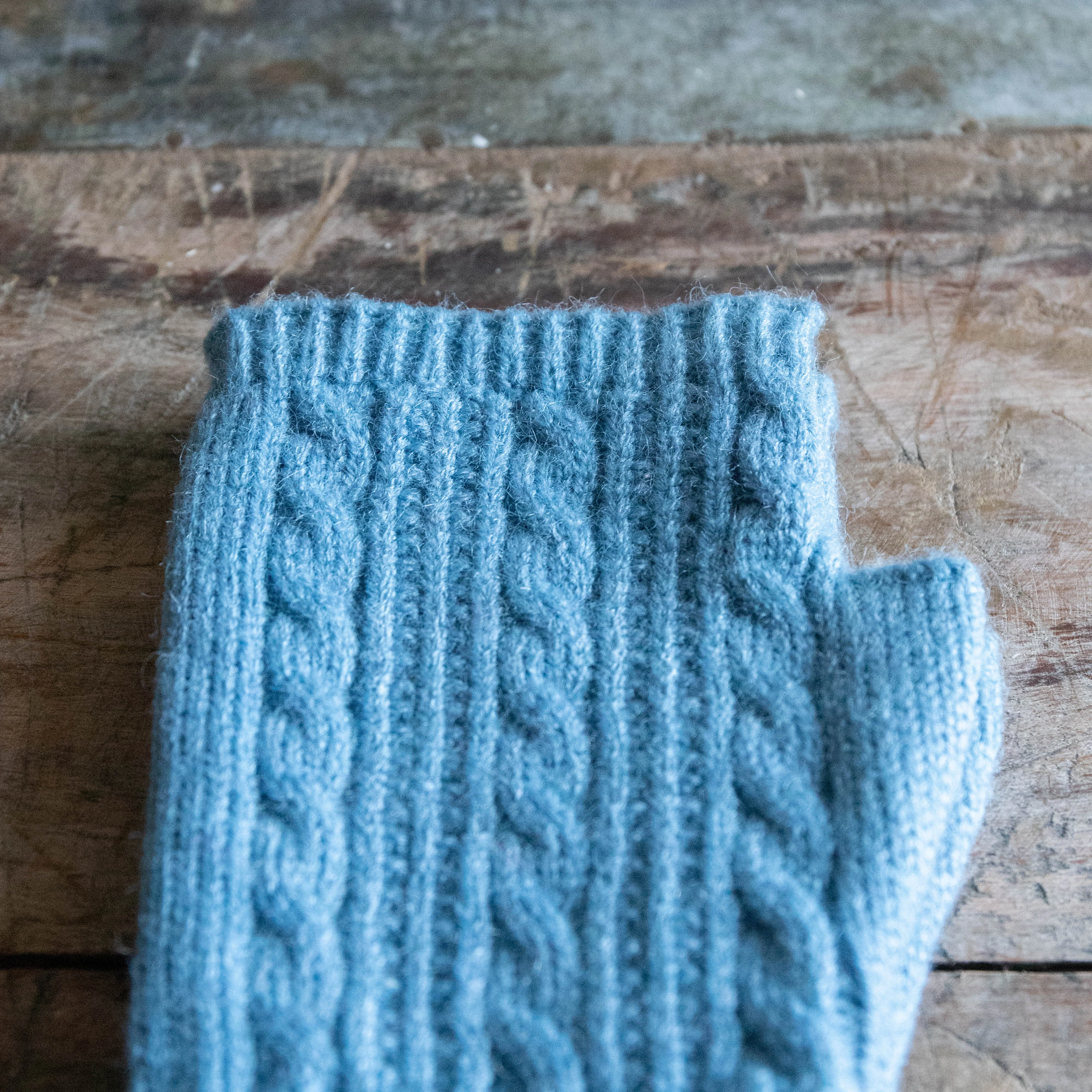 Cable Knit fingerless Gloves - 5 Colours