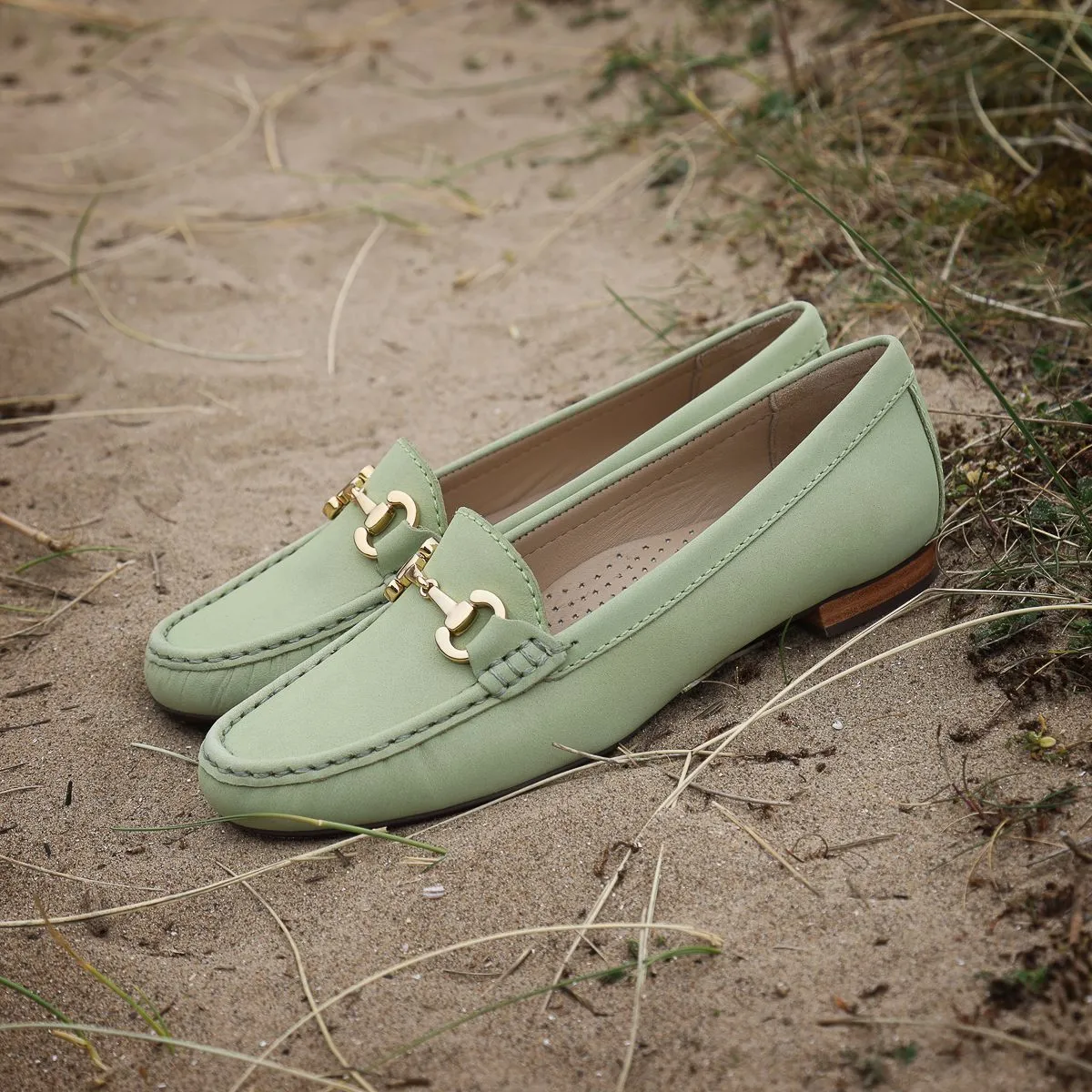 Elevate your Sole 25836 Sunflower Ladies Lime Nubuck Leather Loafers